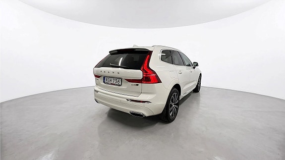 Volvo XC60 4 of 5