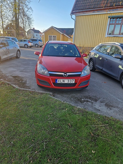 Opel Astra 3 of 5