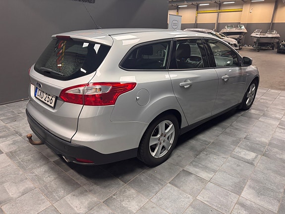 Ford Focus 4 of 5