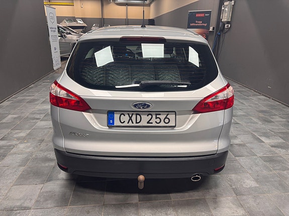 Ford Focus 7 of 8
