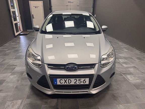 Ford Focus 2 of 5
