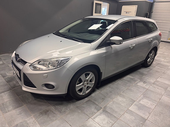 Ford Focus 3 of 5