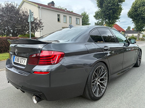 BMW 535d 4 of 5