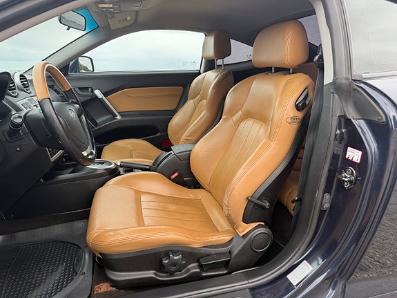Hyundai Coupe 8 of 11