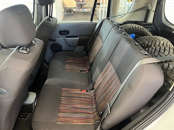 Renault Modus 7 of 10