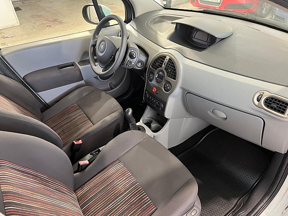 Renault Modus 9 of 10