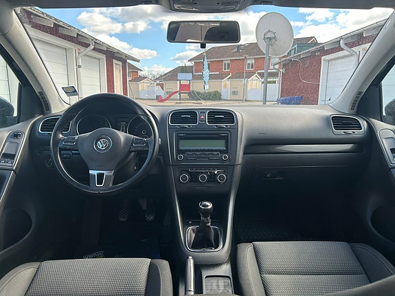 Volkswagen Golf VI 8 of 11