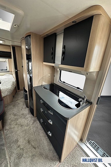 Hobby 560 Kmfe De luxe Barnkammare 11 of 12