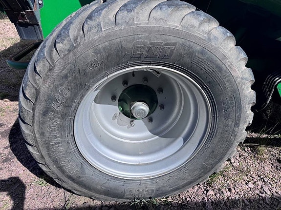 McHale F5600 8 of 9