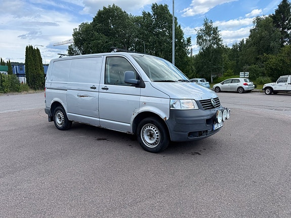 Volkswagen Transporter 2 of 5