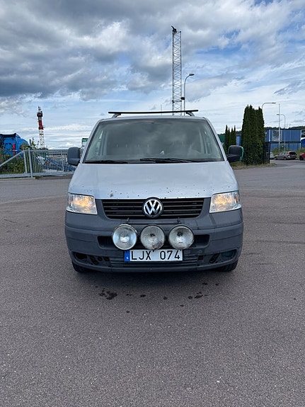 Volkswagen Transporter 8 of 14