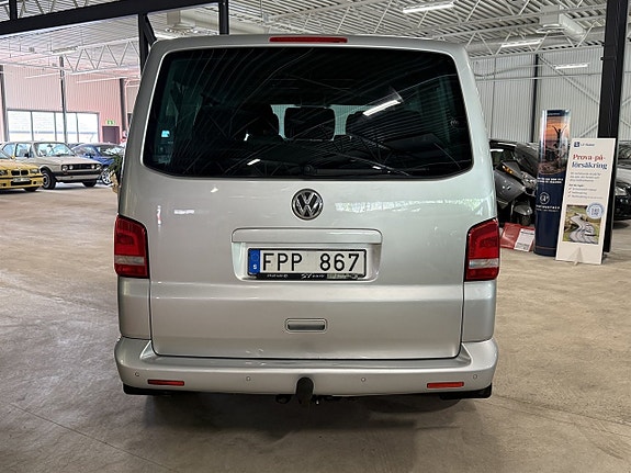 Volkswagen Multivan 10 of 11