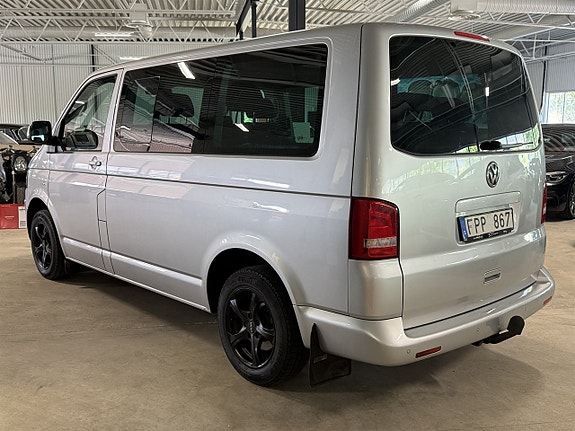Volkswagen Multivan 11 of 11