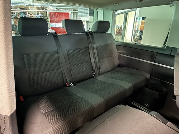 Volkswagen Transporter 4 of 5