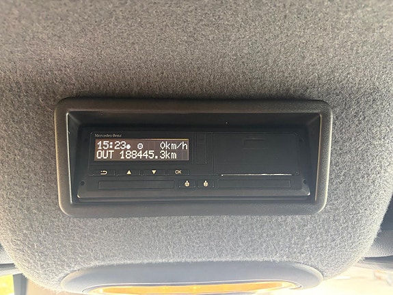Mercedes-Benz Sprinter 516 24 of 30