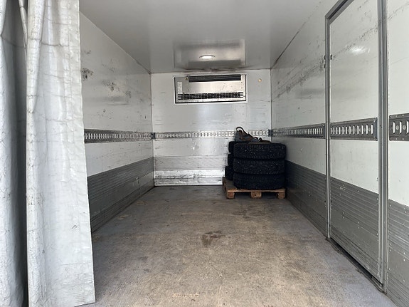 Mercedes-Benz Sprinter 516 13 of 30