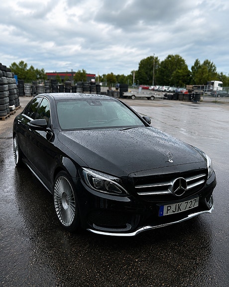 Mercedes-Benz C220 d 8 of 12