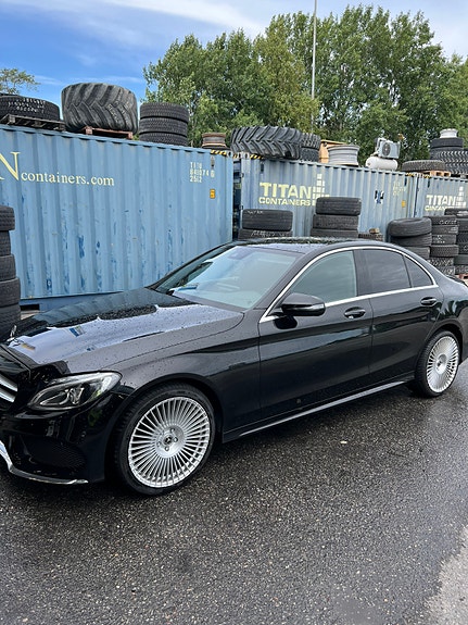 Mercedes-Benz C220 d 12 of 12