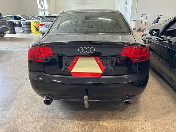 Audi A4 9 of 9