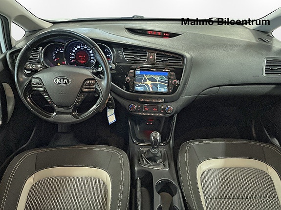 Kia Ceed 18 of 20
