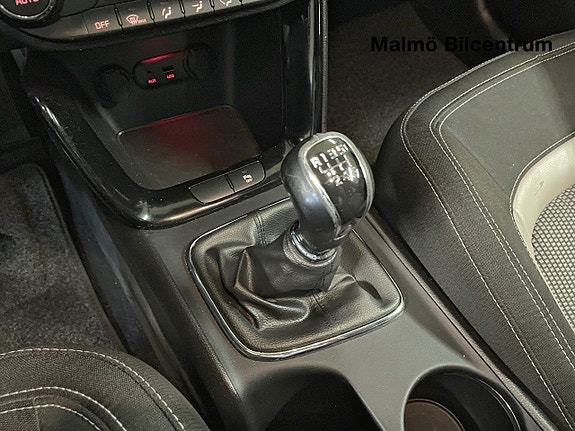 Kia Ceed 11 of 20