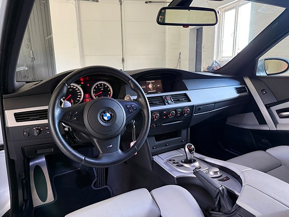 BMW M5 10 of 21