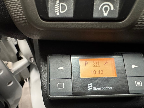 Renault Trafic 10 of 10