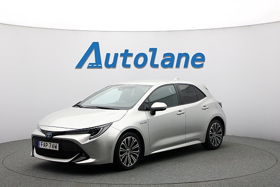 Toyota Corolla 8 of 28