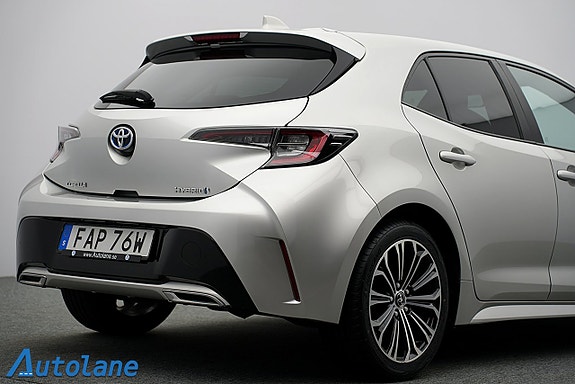 Toyota Corolla 14 of 28