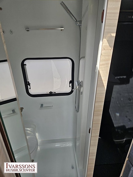 Adria Altea 362 LH / Enkelsängar / Mover / 1300kg 16 of 17