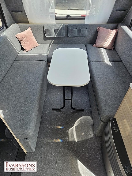 Adria Altea 362 LH / Enkelsängar / Mover / 1300kg 9 of 17