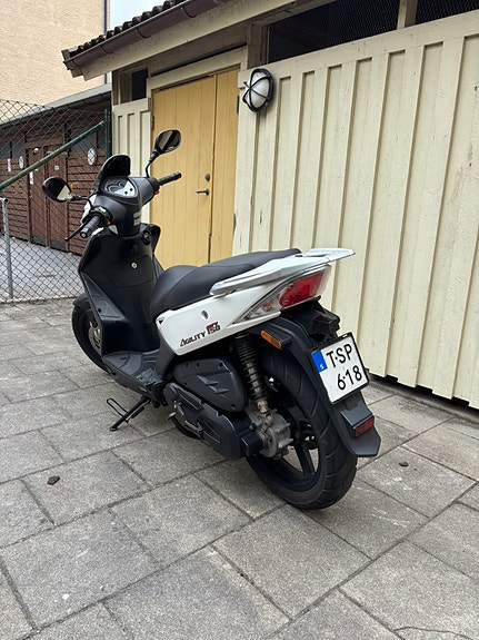 Kymco Agility 150 4 of 5