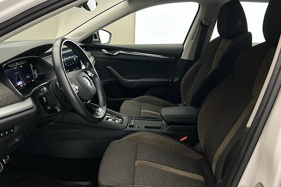 Skoda Octavia Scout 10 of 30