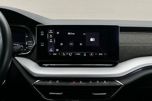 Skoda Octavia Scout 8 of 30