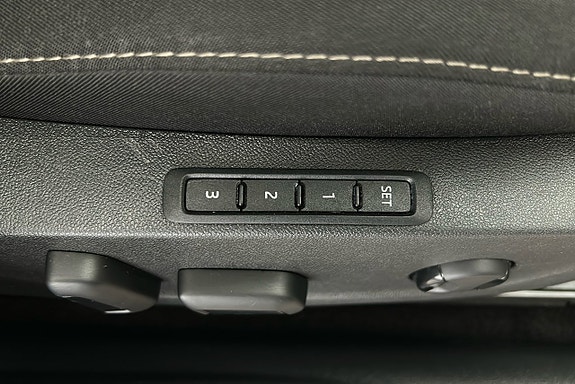 Skoda Octavia Scout 21 of 30