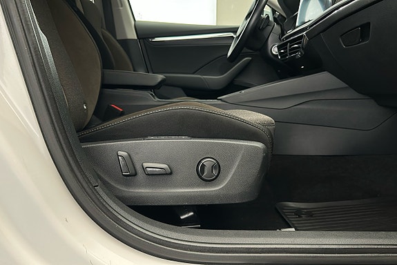 Skoda Octavia Scout 19 of 30