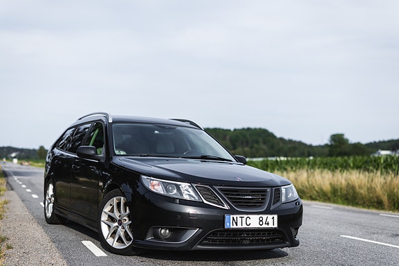 Saab 9-3 2 of 5
