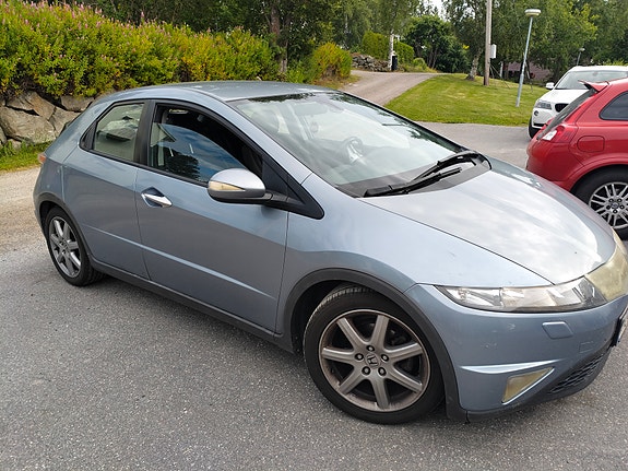 Honda Civic 2 of 3