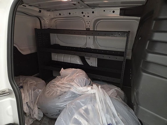 Volkswagen Caddy 5 of 5