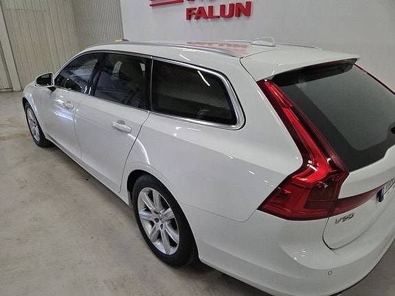 Volvo V90 9 of 10