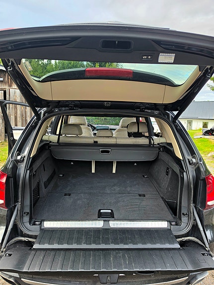 BMW X5 9 of 13