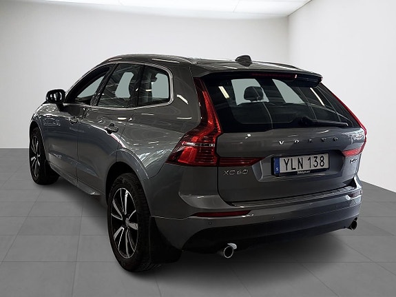 Volvo XC60 3 of 5