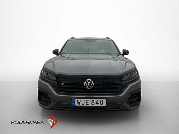 Volkswagen Touareg 2 of 30
