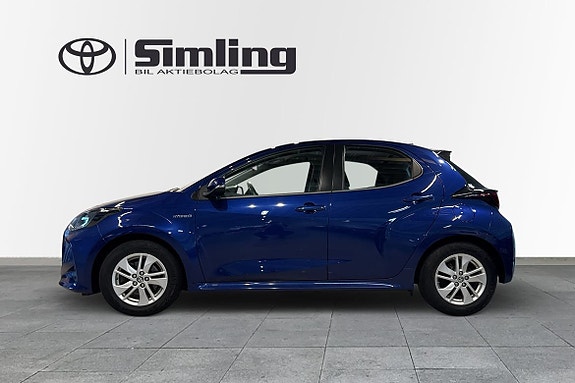 Toyota Yaris 4 of 5