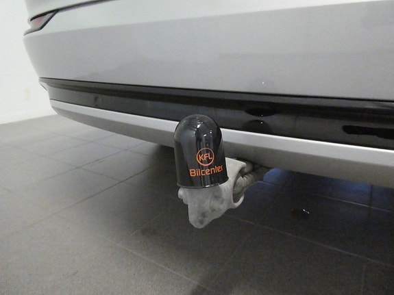 Volvo XC90 9 of 30