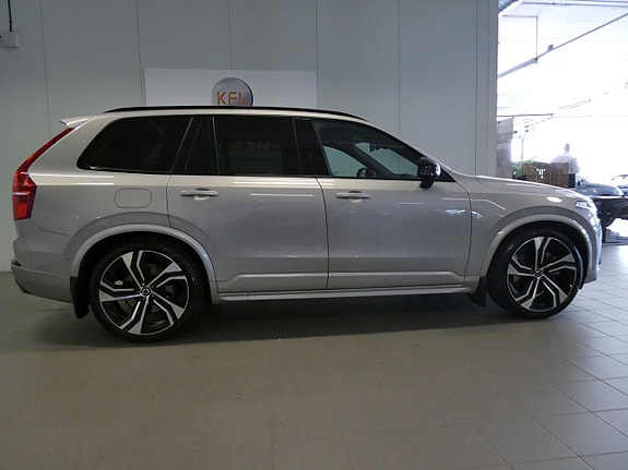 Volvo XC90 7 of 30