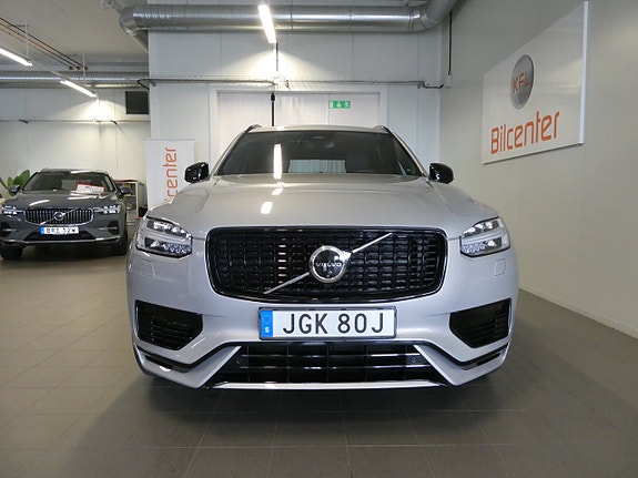 Volvo XC90 14 of 30