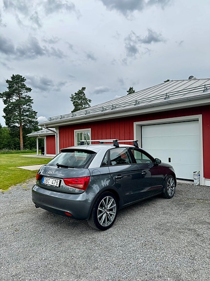 Audi A1 3 of 5