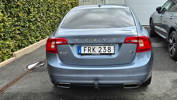Volvo S60 5 of 5