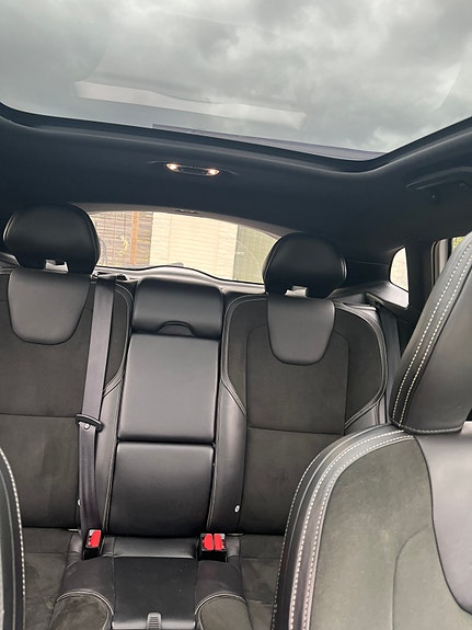 Volvo V40 7 of 8